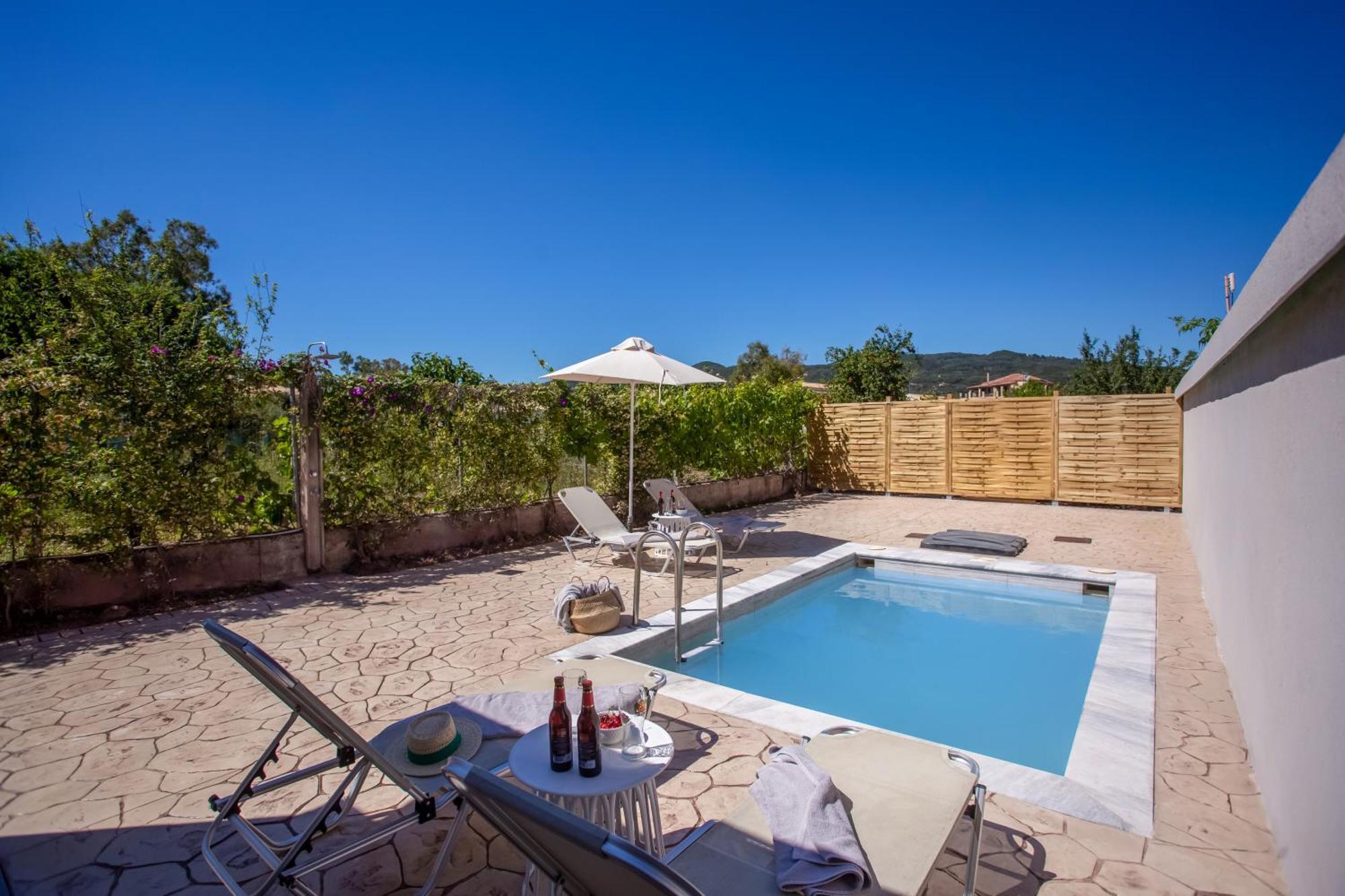 Cosmos Villas Angelina Agios Georgios  Exterior photo